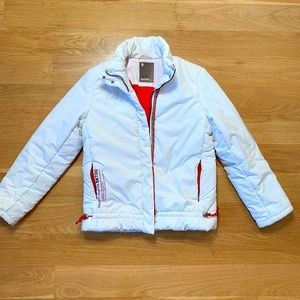 Fashion Sports White Coat with Zip Pockets